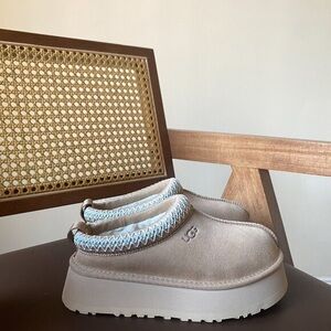 UGG Women's Beige Platform Shoes with Blue Trim